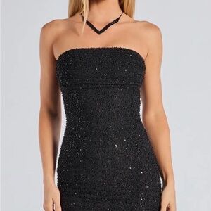 Elegant Strapless Black Dress